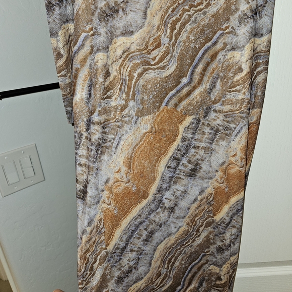 Aries flow - neutral color combo - Picture 5 of 7